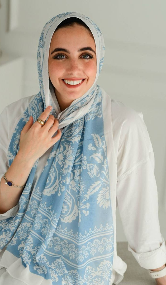 Dubetta scarfs
