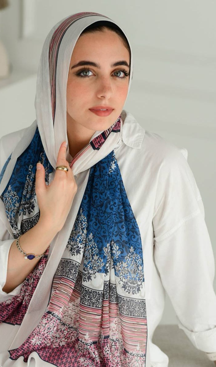 Dubetta scarfs