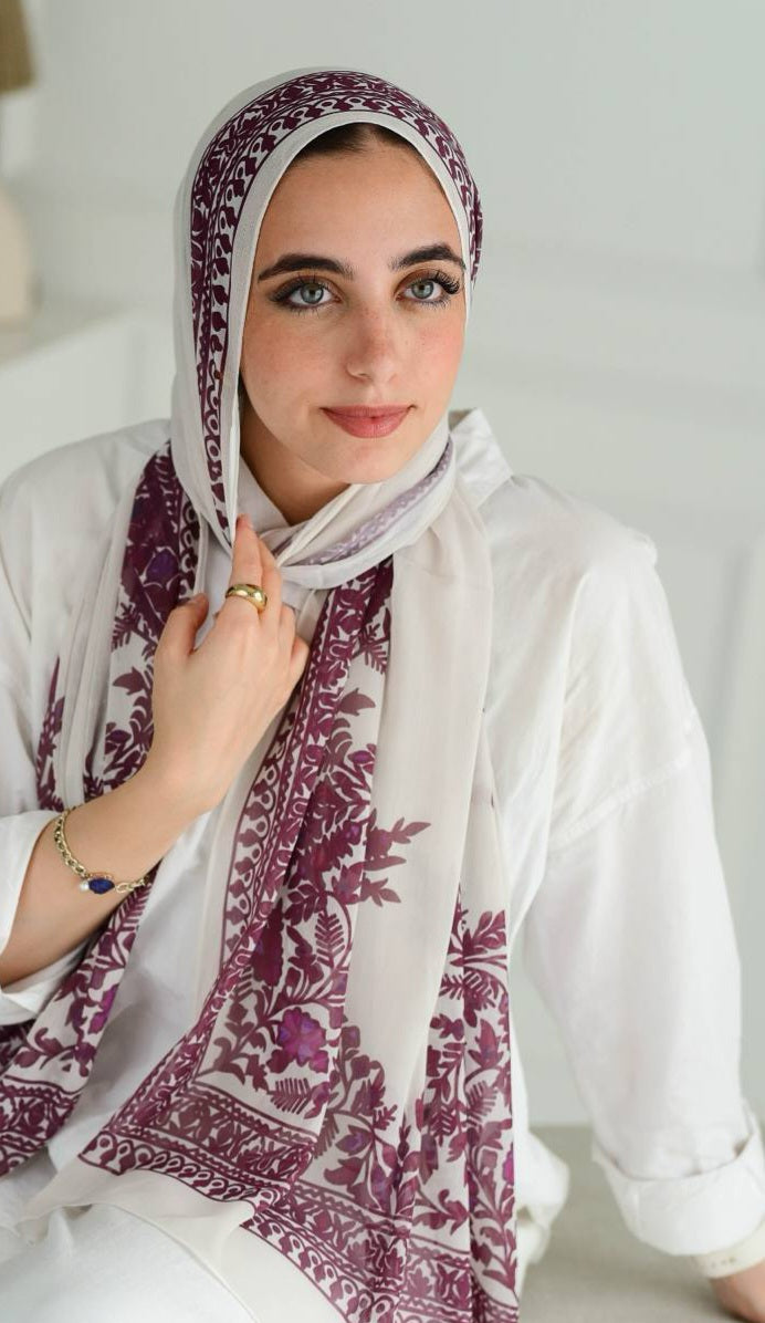 Dubetta scarfs