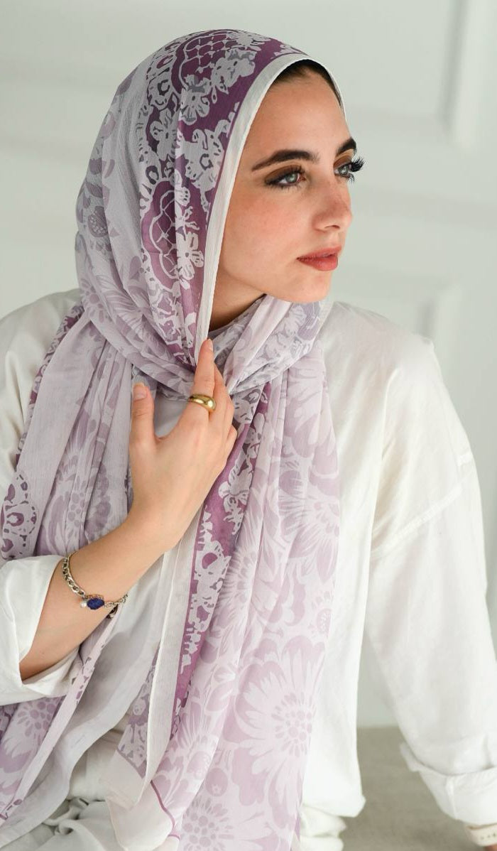 Dubetta scarfs