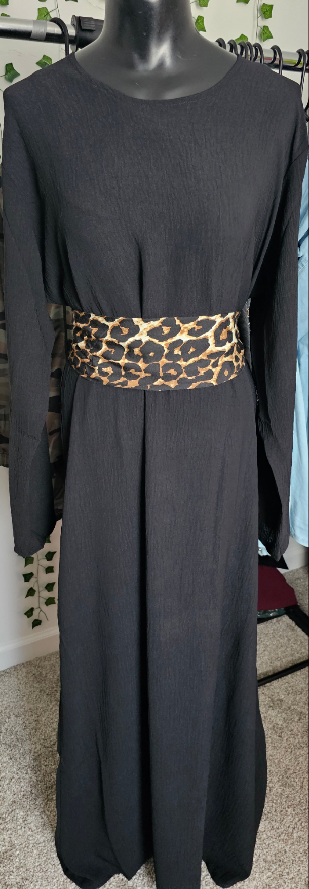 Sahara Wild Elegance 3-Piece Abaya Set
