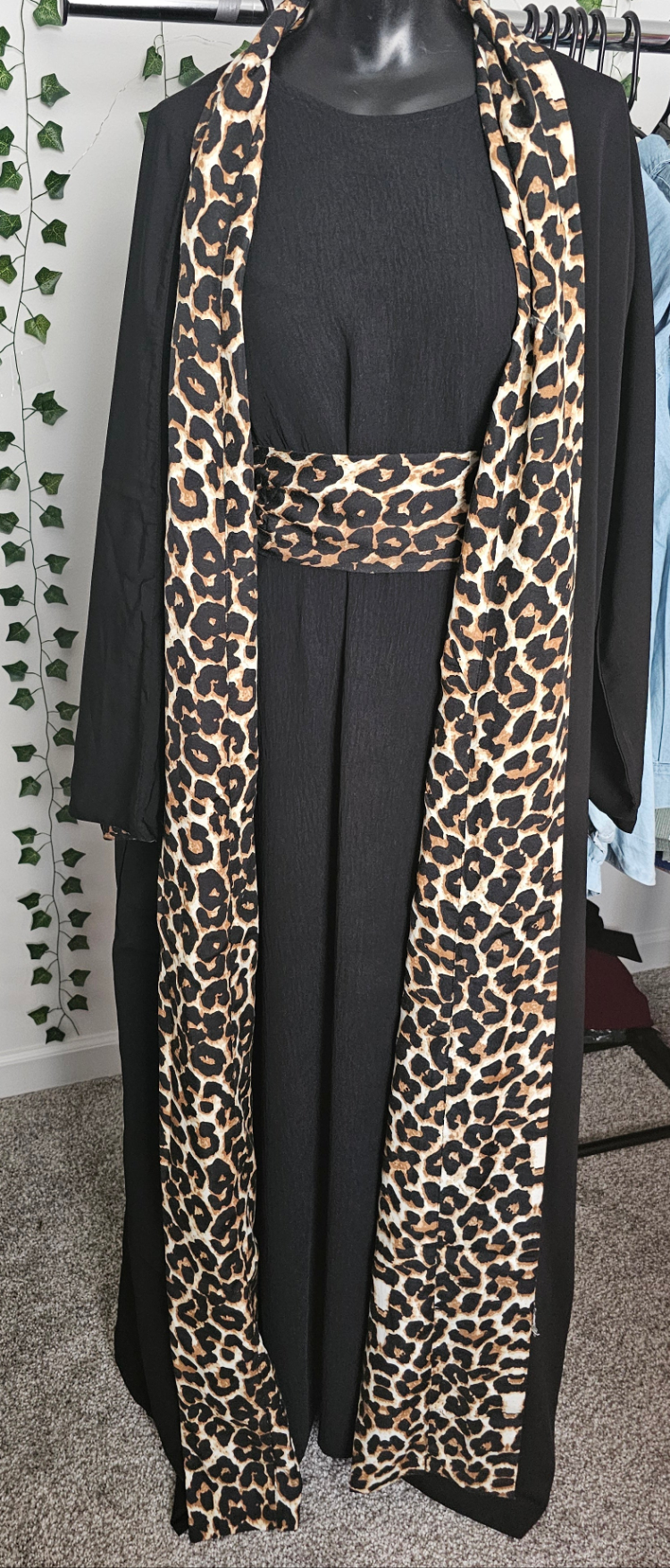 Sahara Wild Elegance 3-Piece Abaya Set