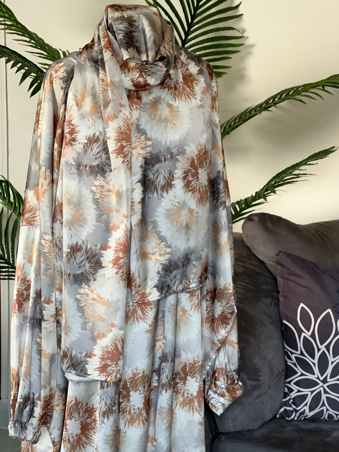 Prayer Dress – Satin