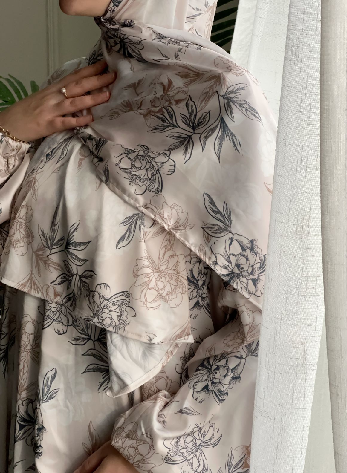 Prayer Dress – Satin